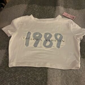 Women’s wild fable new with tags Taylor’s Version 1989 size small